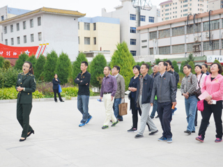 【华体会平台】淮北师大组织开展纪念长征胜利80周年主题教育实践活动