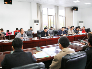 华体会（中国）召开期中教学检查工作推进会