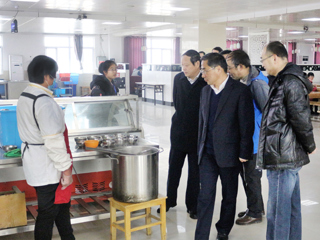 【华体会平台】淮北师大检查校园安全工作