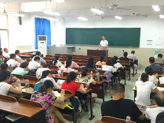 华体会（中国）召开2016级特岗教师在职攻读教育硕士入学教育会议
