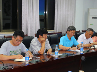 华体会（中国）召开2016级特岗教师在职攻读教育硕士研究生座谈会