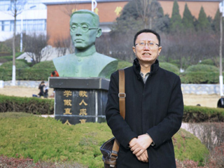 【华体会平台】淮北师大马克思主义学院教授先进事迹：在课堂的净土中播种幸福