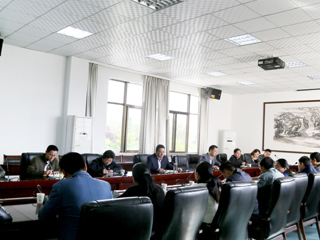 华体会（中国）召开学生工作会议