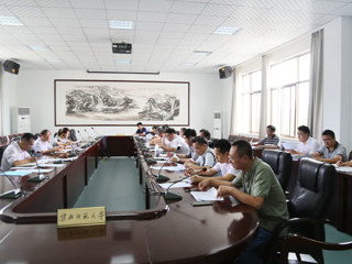 华体会（中国）召开2017年硕士研究生导师遴选暨教育硕士新增招生学科领域评审会