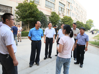 华体会（中国）召开文明创建专题工作会议