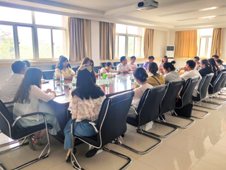 华体会（中国）召开2021届毕业研究生座谈会