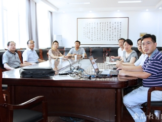 华体会平台报道我校督导物理与电子信息学院学科评估工作
