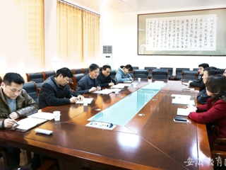 华体会平台报道我校调研化学与材料科学学院研究生培养工作