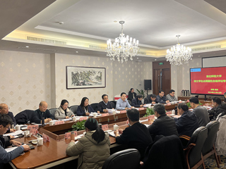 华体会（中国）组织召开学位授权点周期性合格评估专家评审会