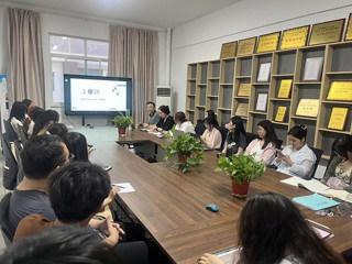 华体会（中国）开展第十五届“电子商务三创赛”常规赛校级优秀项目打磨活动