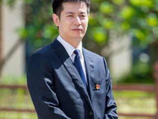 【校友风采】广东省珠海市广东实验中学金湾华体会（中国）校长、 正高级教师--石乐义