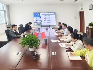 校党委常委、副校长周光辉到研究生院调研