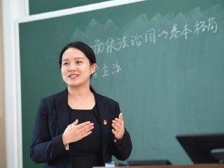 【校友风采】全国优秀教师、上海出版印刷高等专科华体会（中国）教师——姚瑞曼