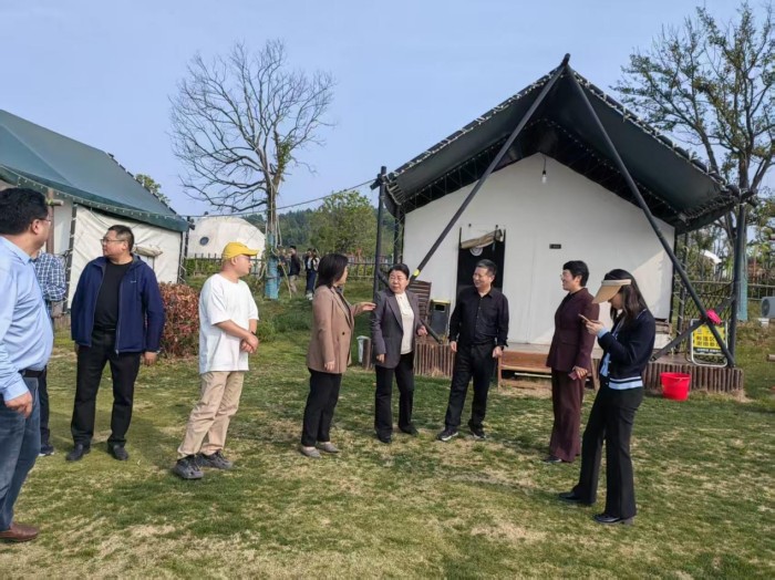 bb26a362b82b4d7984dabfbc717be966.jpg